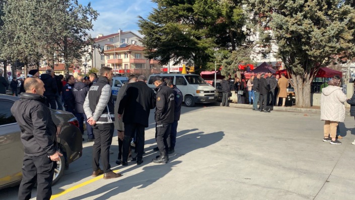 Bolu’daki yangında yakınlarından haber alamayanlar hastanelere akın etti