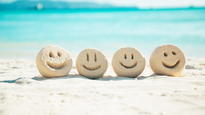 Mutluluk gerçekten nedir ve onu nasıl hissedebiliriz?