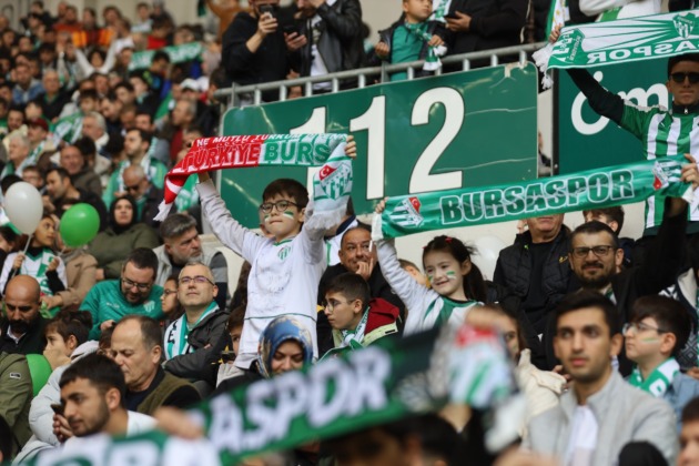Büyükşehir, çocuklara Bursaspor coşkusunu yaşattı