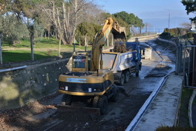 Bursa’da dere temizliği ve taşkın koruma çalışmalarına hız verildi