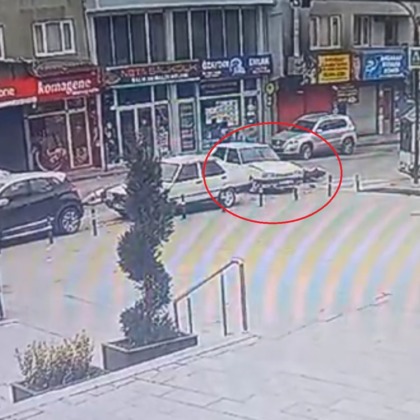 Bursa’da aniden yola çıktı, kazaya neden oldu!