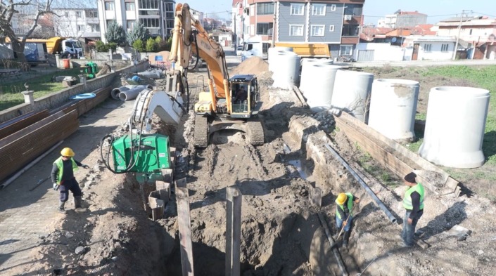 Bursa Büyükşehir’den altyapıda yoğun mesai