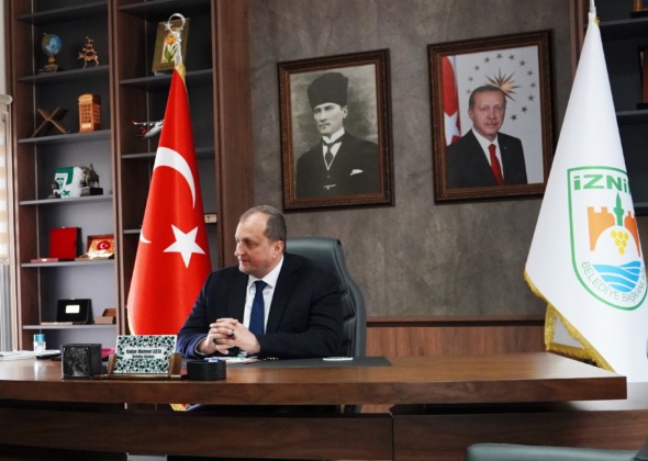 İznik Belediye Başkanı Usta’dan Berat Kandili mesajı