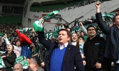 Osmangazi Belediyesi, 100 öğrenciyi Bursaspor maçında misafir etti