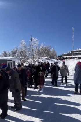 Bursa’da teleferik gelmedi, metrelerce kuyruk oluştu