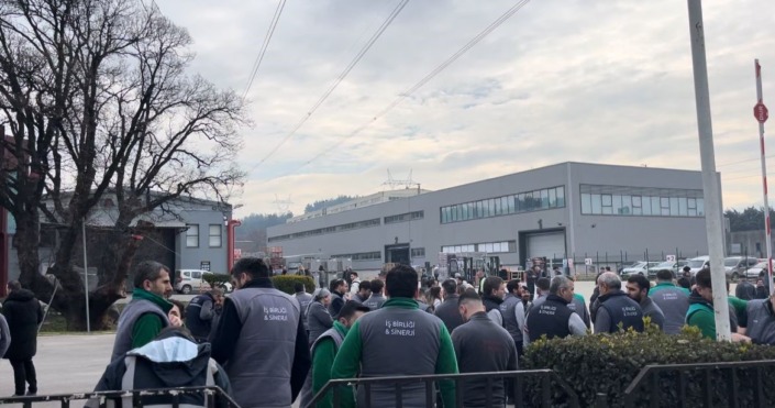 Bursa’da alüminyum fabrikasında yangın!