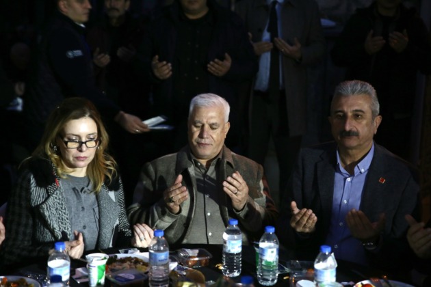 Büyükşehir’den Atıcılar’da 1500 kişilik iftar sofrası