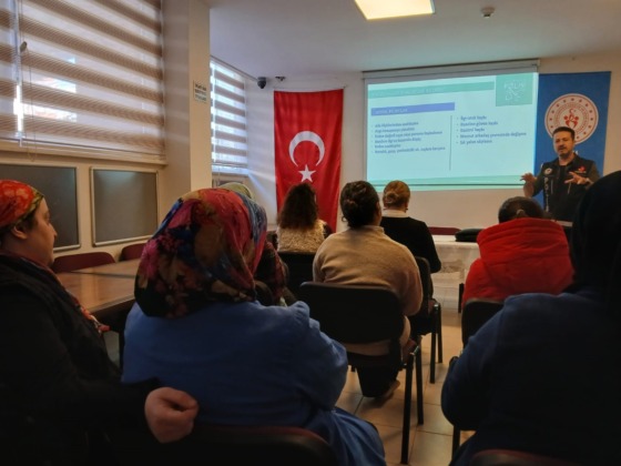 Bursa’da ‘Narko Nokta’ ve ‘Narkolog’ eğitimi