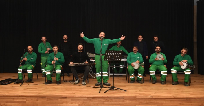 Bursa’da temizlik işçileri orkestra kurdu