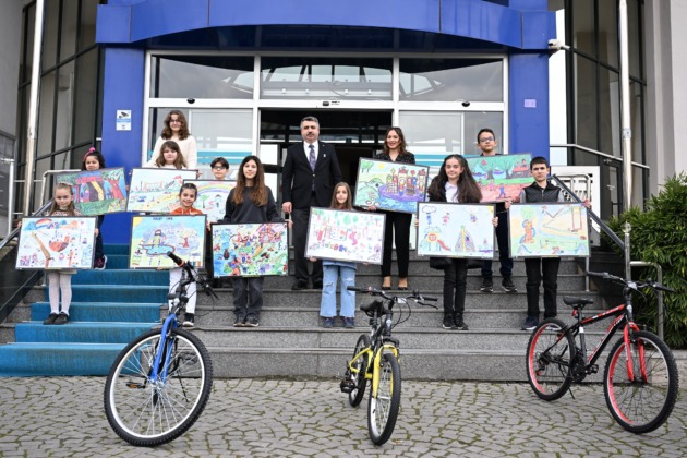 Yıldırım’da çocuklar hayallerindeki parkı resmetti