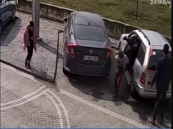 Yalova’dan geldi Gemlik’te dilenirken yakalandı