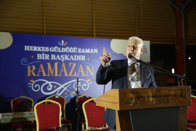 Mustafa Bozbey: Güzel günleri hep birlikte yaşayacağız