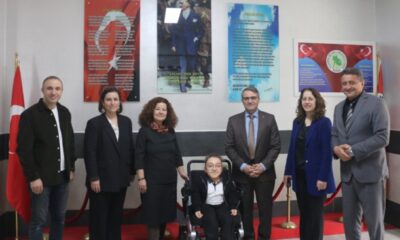 Bursa’da özel gencin akülü araç sevinci