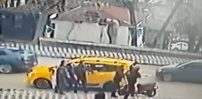 Caddeyi ringe çevirdiler!