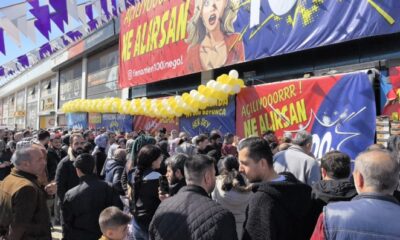 Bursa’da ucuz alışveriş çılgınlığı!