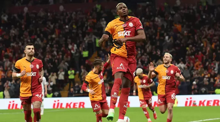 Galatasaray’dan Osimhen için çılgın teklif!