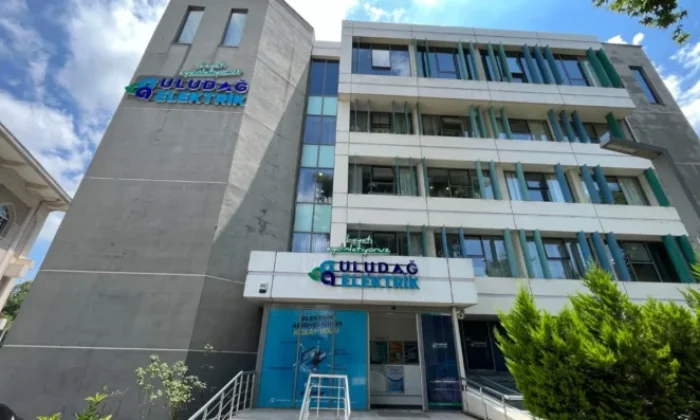 Uludağ Elektrik’te kadın gücüyle sektörün geleceği aydınlanıyor