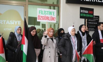 Bursa Teknik Üniversitesi öğrencilerinden tekbir çağrısı