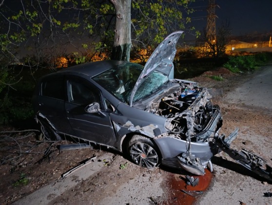 Kafa kafaya çarpıştılar!