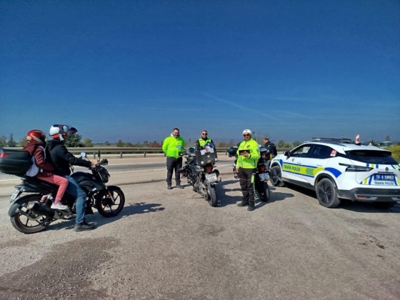 Bursa’da kurallara uymayan motosikletlilere ceza yağdı