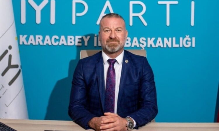 Karacabey Belediye Başkanı Karabatı, İYİ Parti’den istifa etti