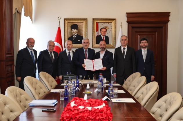 Hayırsever iş insanından Nilüfer’e yeni aile sağlığı merkezi