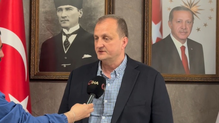 İznik Belediye Başkanı Usta, Papa Francis için başsağlığında bulundu