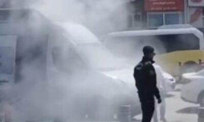 CHP Bursa İl Başkanlığı’na ait seçim aracı alev aldı