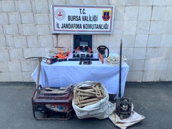 Bursa’da kaçak kazıya suçüstü!