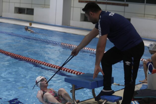 Diş gücüyle dünya şampiyonluğu!