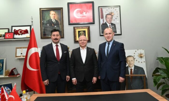 Ak Parti İl Başkanı Gürkan’dan Karacabey ve Yenişehir’e müjde