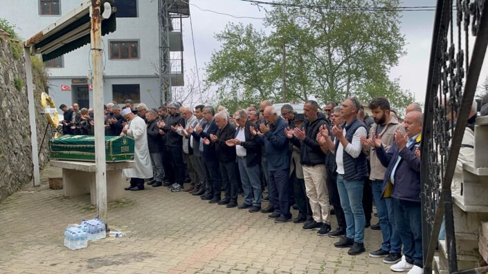Rusya’da hayatını kaybeden Bursalı doktor toprağa verildi