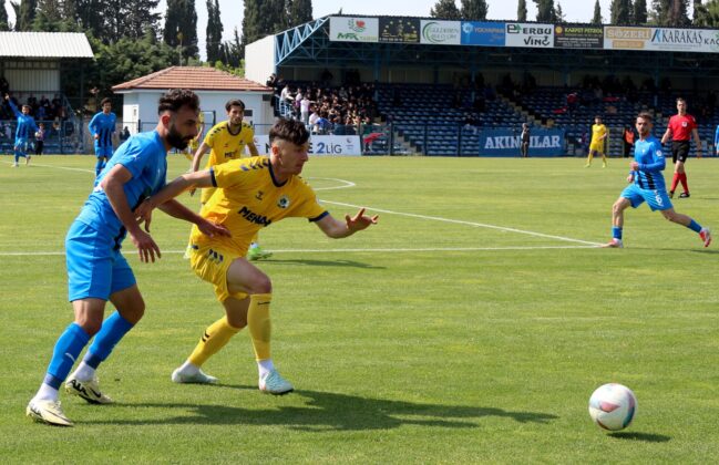 Karacabey Belediyespor, sahasında Menemen FK’yı mağlup etti