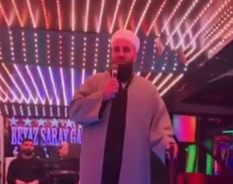 Bursa’da tebliğcilerden gece mekanında vaaz