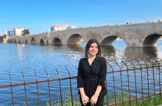 BİR SEYAHAT GÜNLÜĞÜ