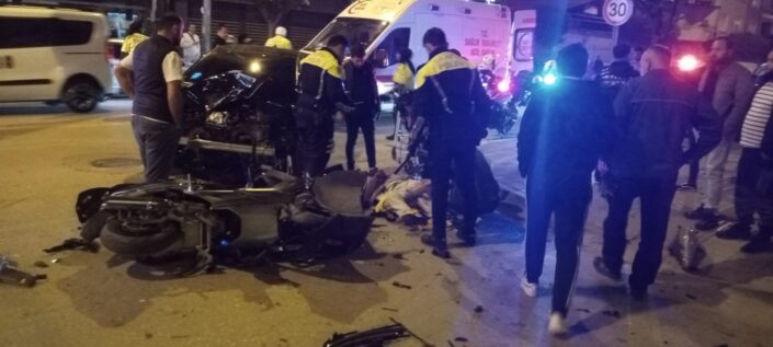 Kafa kafaya çarpıştılar!