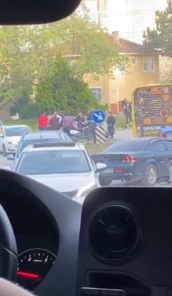 Sokağı ringe çevirdiler!