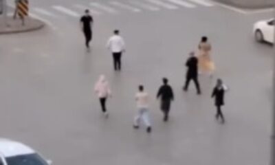 Akan trafikte sopalı kavga!