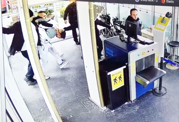 Tatil dönüşü sürprizle karşılandı