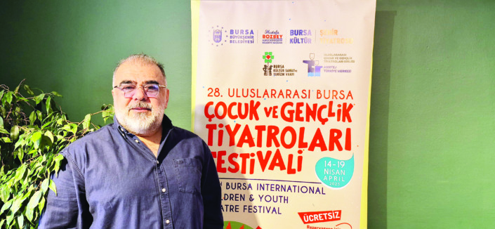 Bursa’da tiyatro şöleni