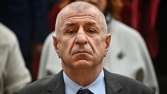 Ümit Özdağ hastaneye sevk edildi