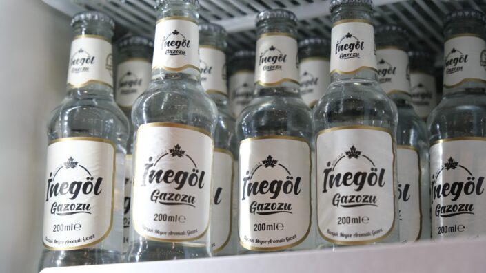 İnegöl Nostalji Gazozu raflarda