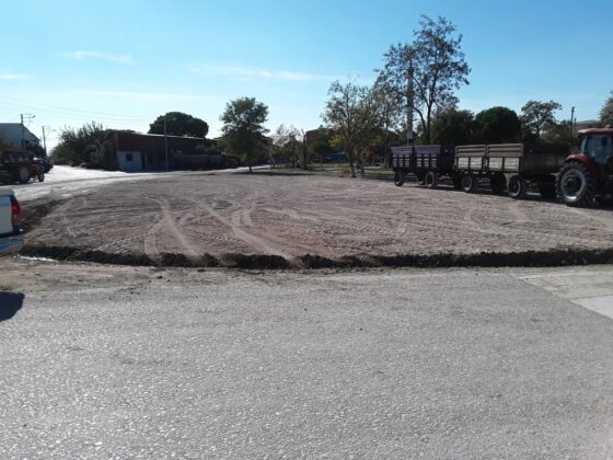 Karacabey Belediyesi kırsal mahallelere yönelik hizmet atağını sürdürüyor