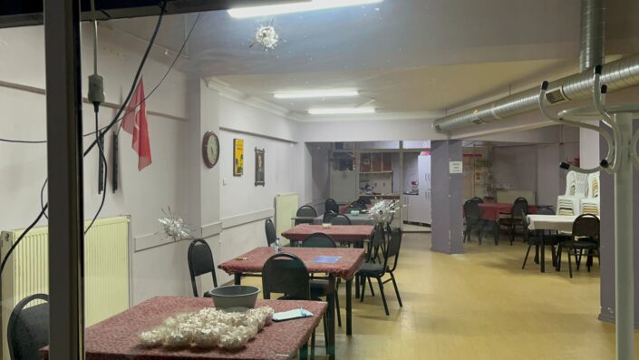 Kıraathaneyi kurşunlayarak kayıplara karıştı