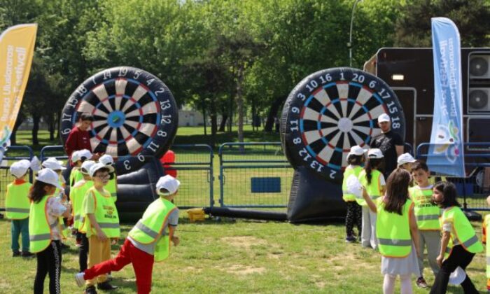 Çocuklar ‘Bursa Uluslararası Spor Festivali’nin tadını çıkardı