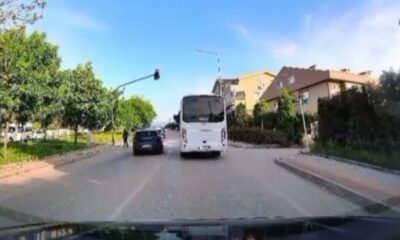 Bursa’da trafikte tehlikeli anlar