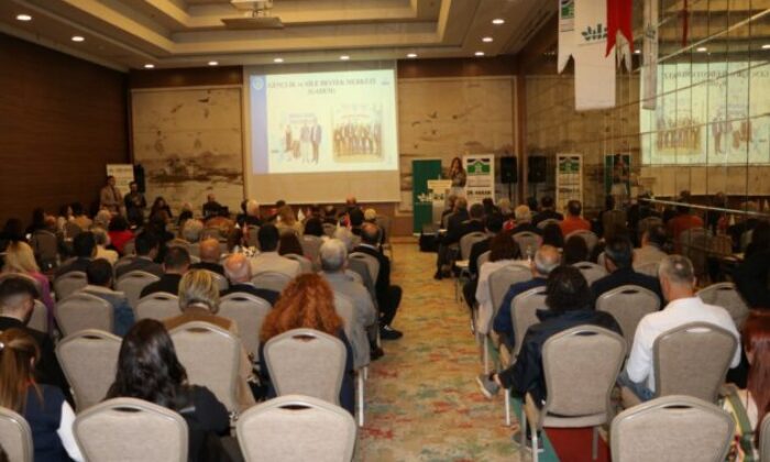 Bursa Büyükşehir Belediyesi ‘Bağımlılık Paneli’nde yerini aldı