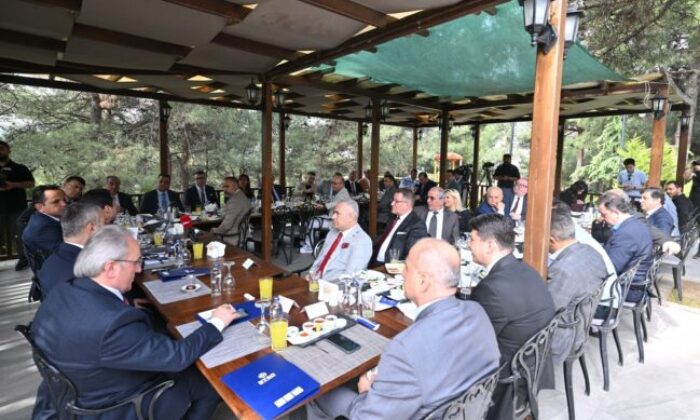 Bursa’da yeni nesil meslekler için 8 milyar liralık dev bütçe