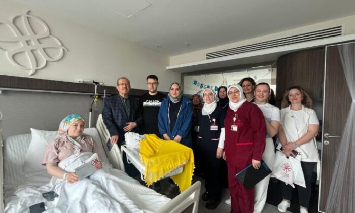 Bursa Hayat Hastanesi’nden anneler günü kutlaması