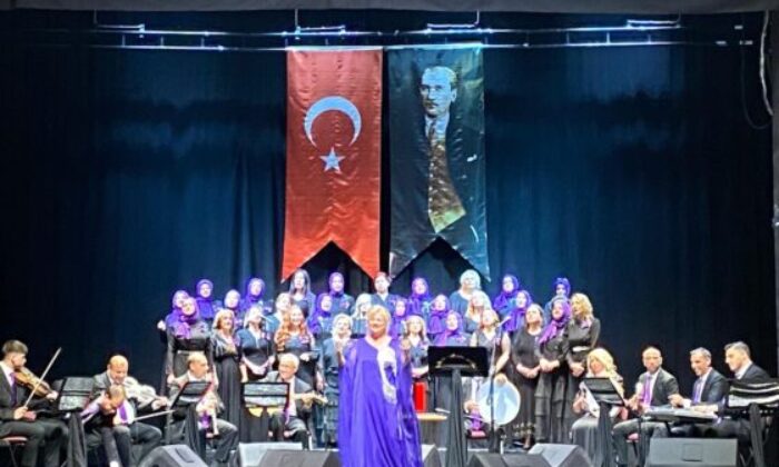 Otizm Anneler Korosu duygu dolu anlar yaşattı